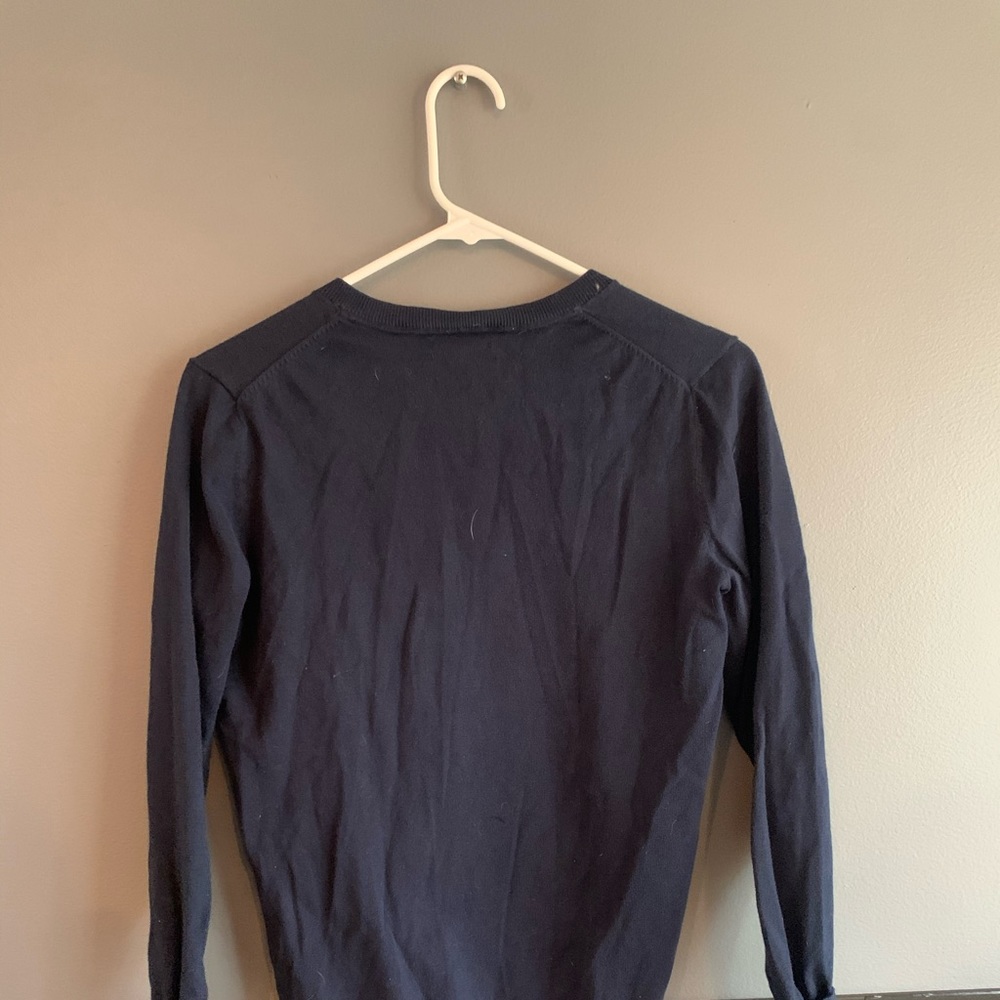 Navy Blue Tommy Hilfiger sweater